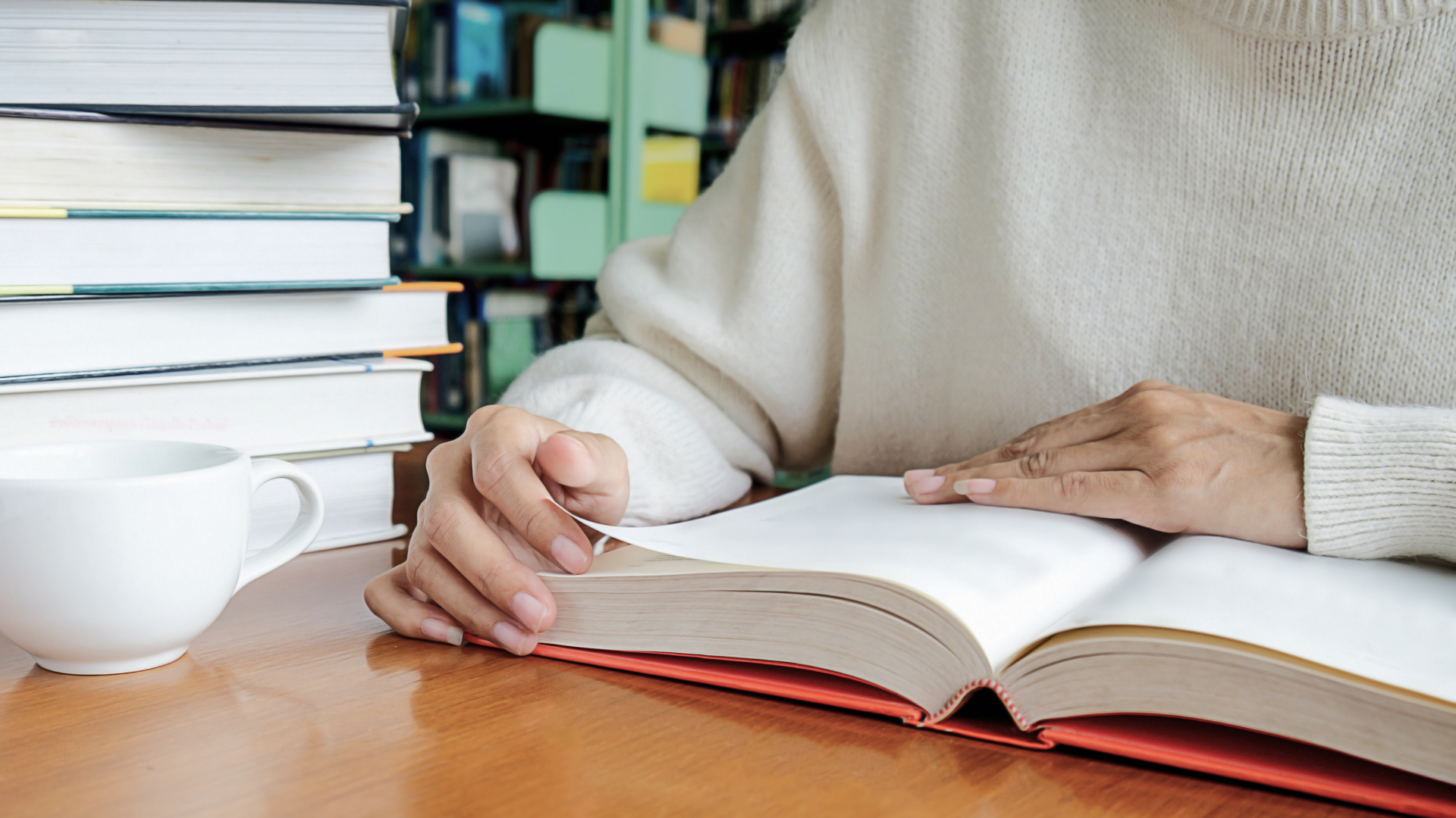 5 Best Books for Small Business Owners in 2023: Recommended Reads